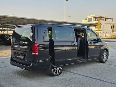 Mercedes-Benz Viano Trend 2022 GCC Specs - Excellent Condition-2