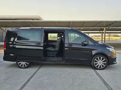 Mercedes-Benz Viano Trend 2022 GCC Specs - Excellent Condition-3