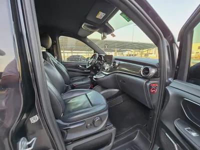 Mercedes-Benz Viano Trend 2022 GCC Specs - Excellent Condition-8