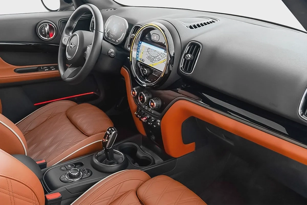 2,069 AED / 60 months | 0% DP | 2023 Mini Countryman Cooper / Mini Warranty and Service Contact