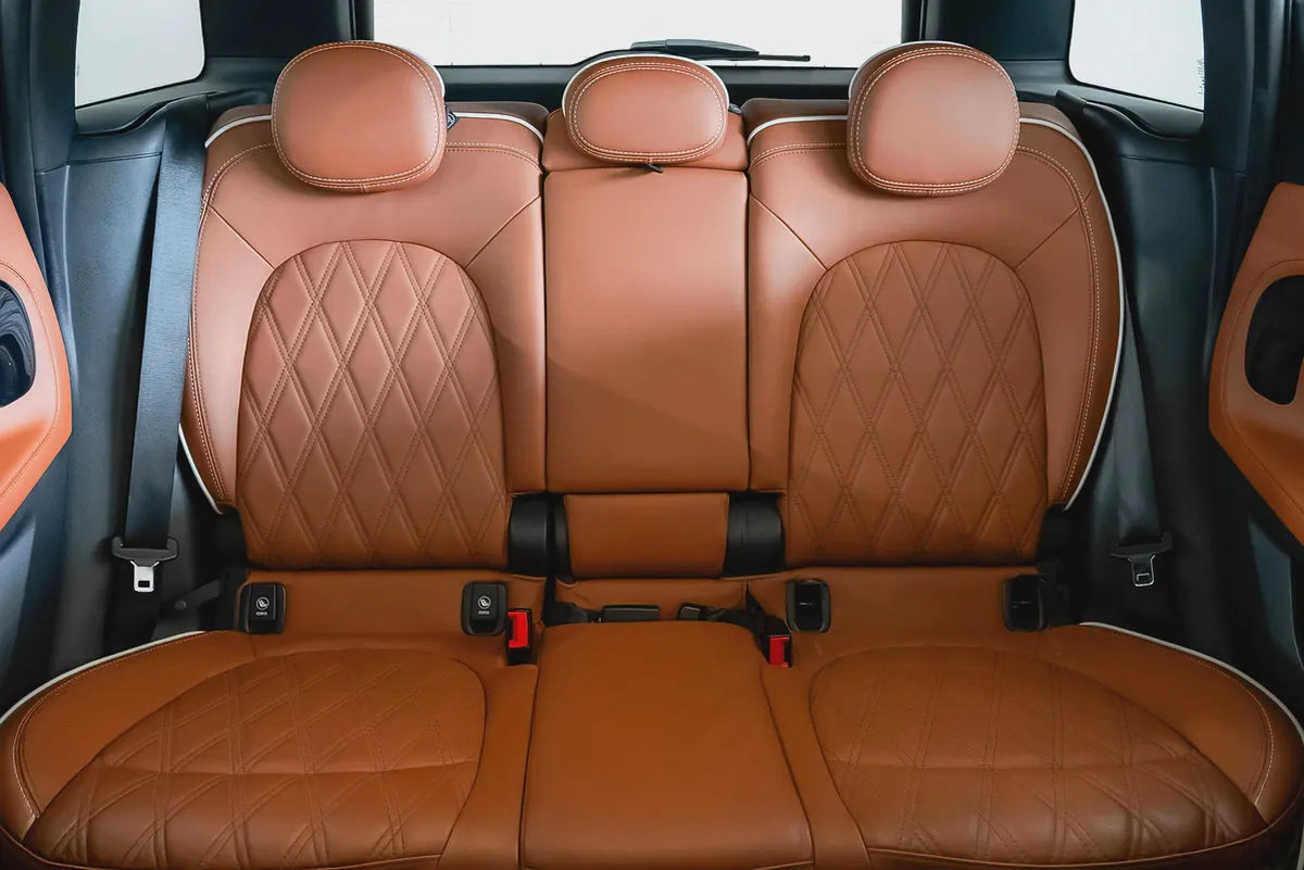 2,069 AED / 60 months | 0% DP | 2023 Mini Countryman Cooper / Mini Warranty and Service Contact-11-11