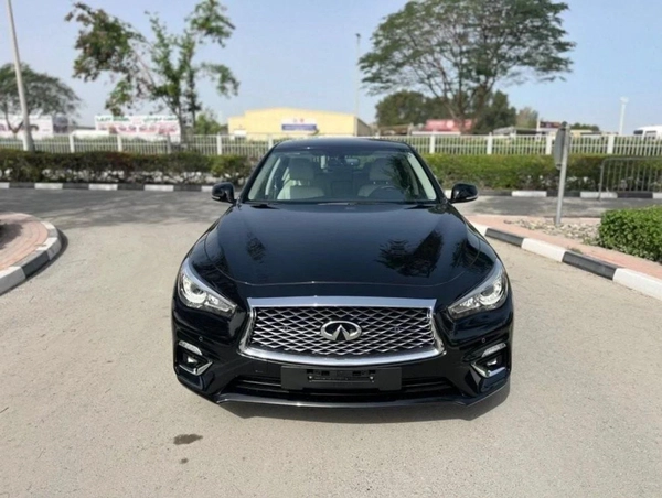 Infiniti Q50 Luxe 3.0L