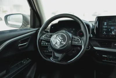 Brand New 2026 Suzuki Swift GLX RADAR| GCC Specs | Fuel Efficient & Modern-11