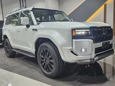 Brand New 2026 Toyota Prado VXL3 GCC Specs Top of the Range تويوتا برادو في اكس ال 3 بنزين فل 2.4-4