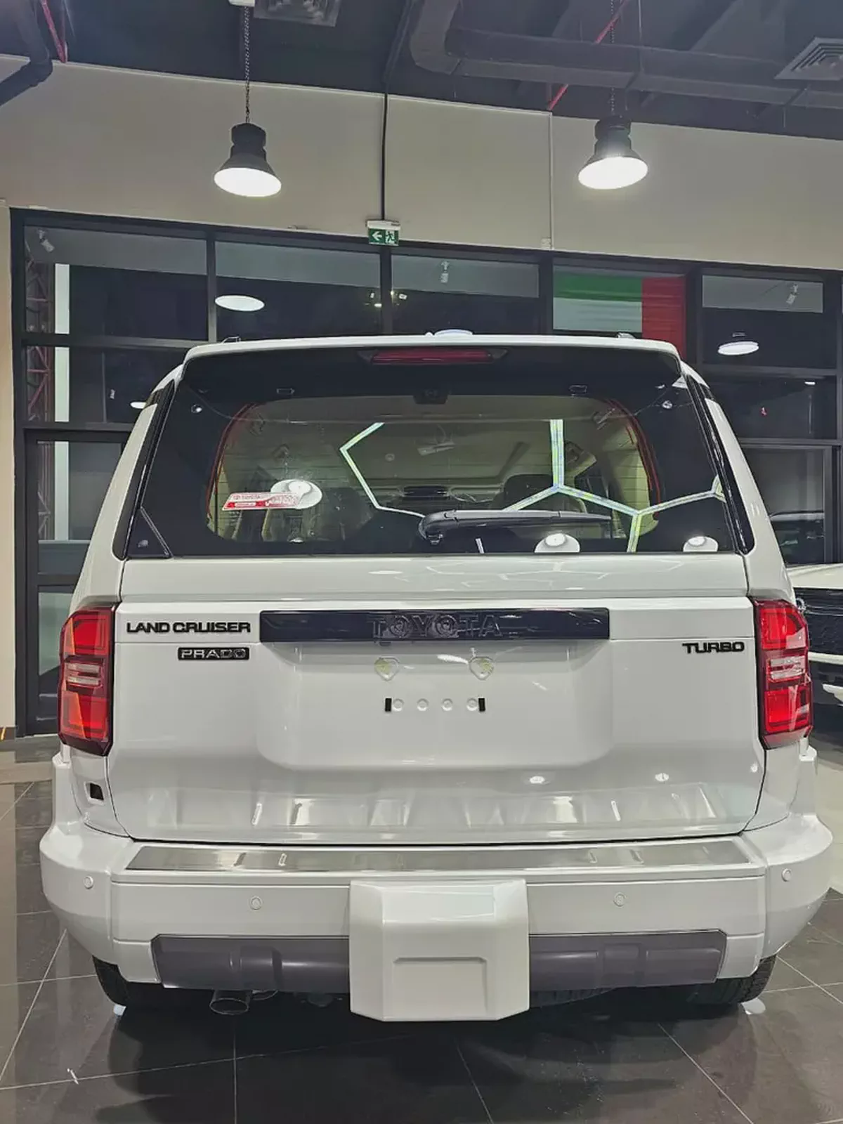 Brand New 2026 Toyota Prado VXL3 GCC Specs Top of the Range تويوتا برادو في اكس ال 3 بنزين فل 2.4-5-5