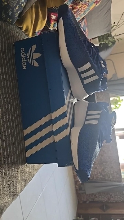 Adidas Originals Men Swift Run 22 Royal Blue White Size 44/ 9.5 /10-5