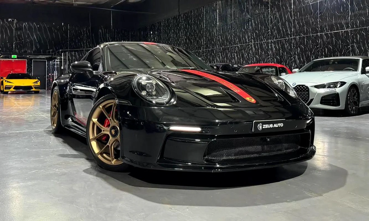 2020 Porsche 911 Carrera | Warranty | Just Been Serviced | Excellent Condition | GCC-8-8