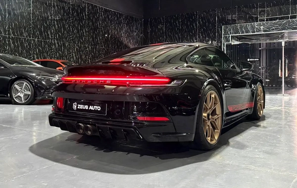 2020 Porsche 911 Carrera | Warranty | Just Been Serviced | Excellent Condition | GCC