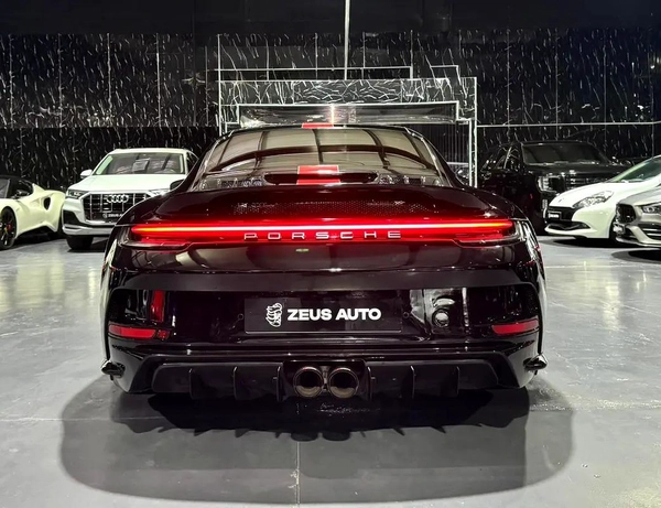 2020 Porsche 911 Carrera | Warranty | Just Been Serviced | Excellent Condition | GCC