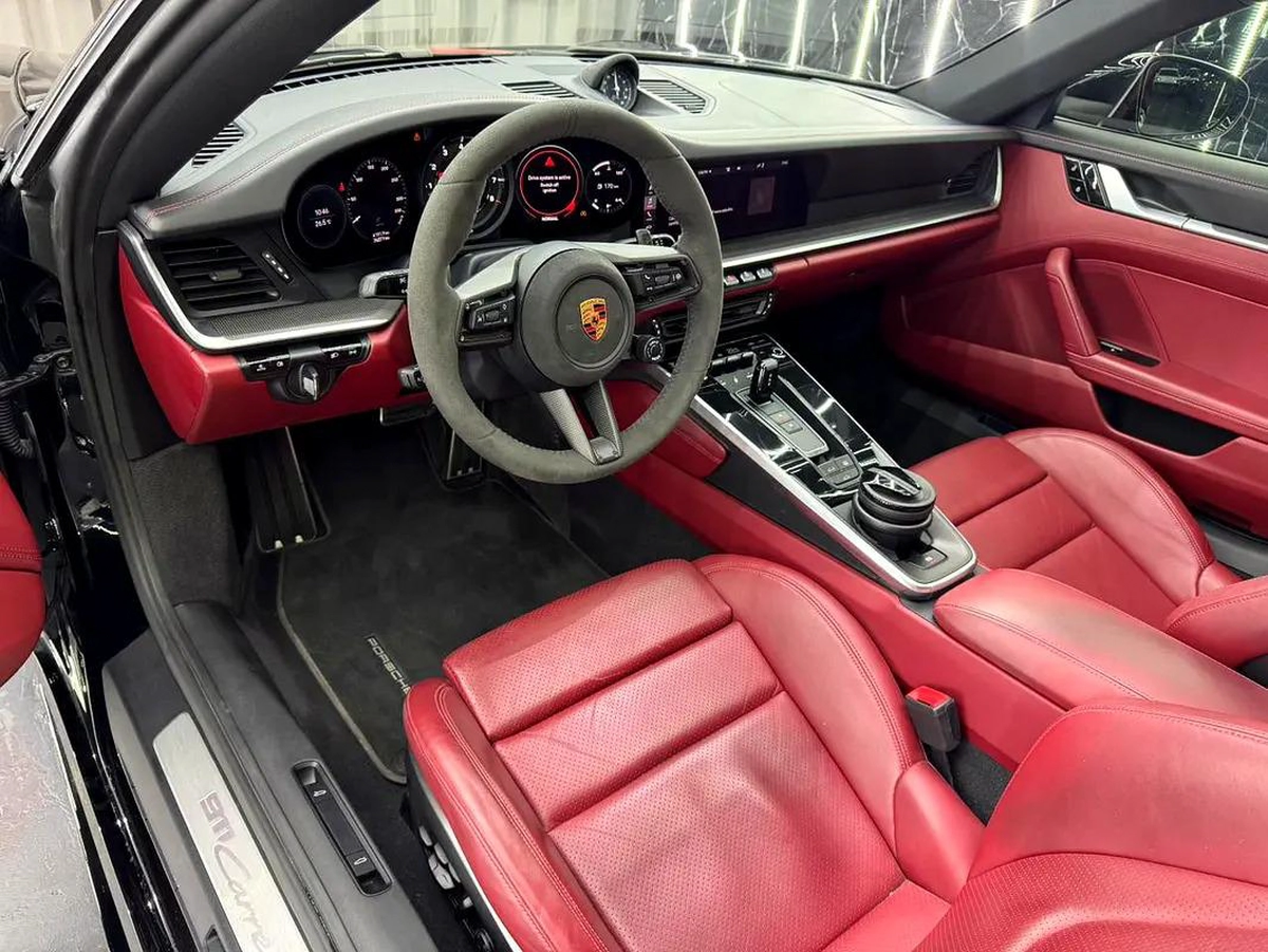 2020 Porsche 911 Carrera | Warranty | Just Been Serviced | Excellent Condition | GCC-3-3