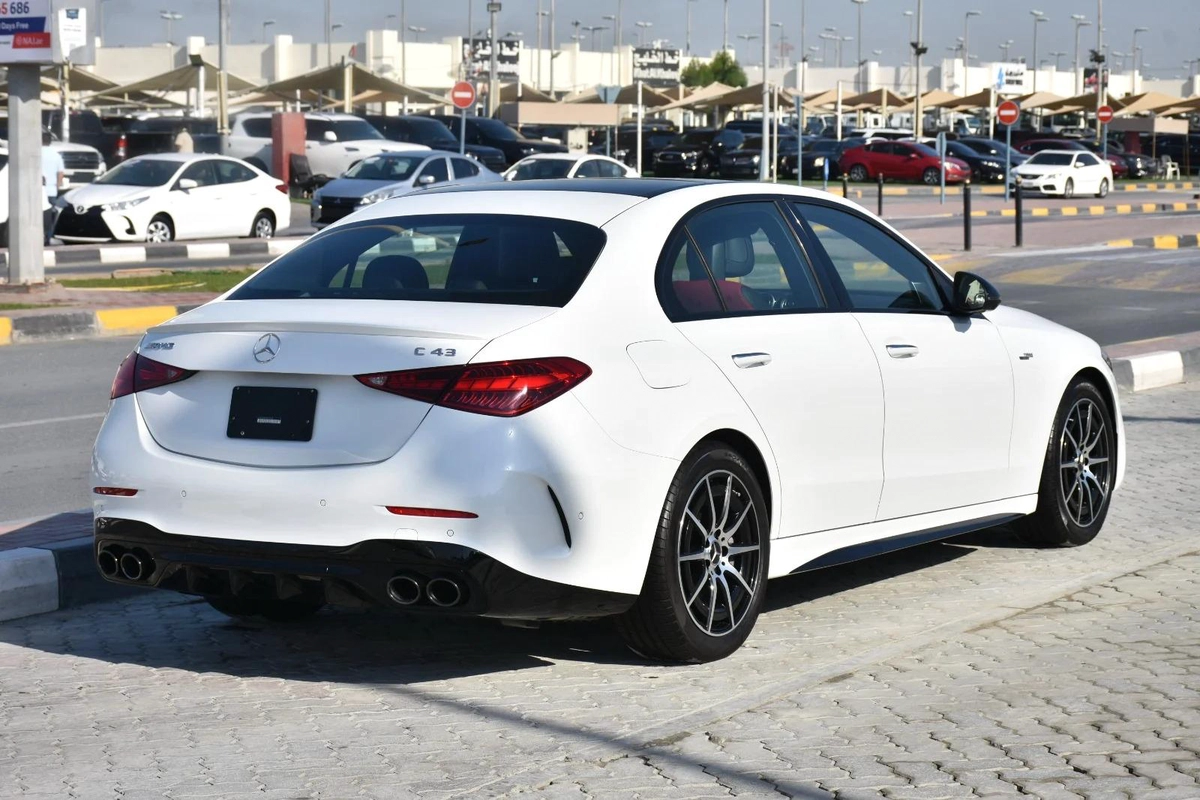 MERCEDES BENZ AMG C43 2023 | WHITE-6-6