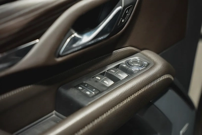 GMC Denali-13