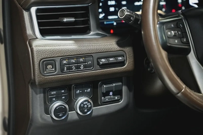 GMC Denali-14
