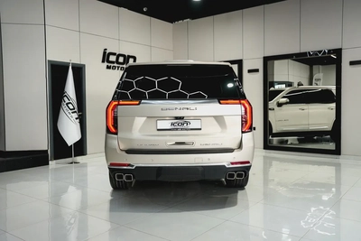 GMC Denali-16