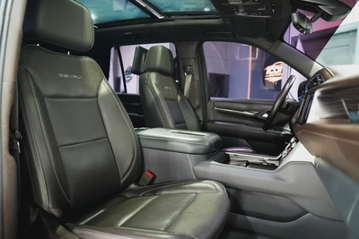 GMC Denali-6