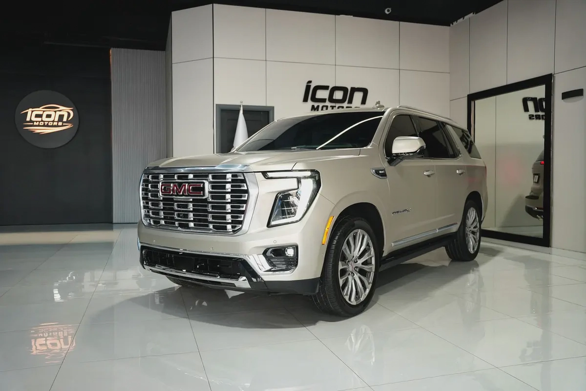 GMC Denali-2-2