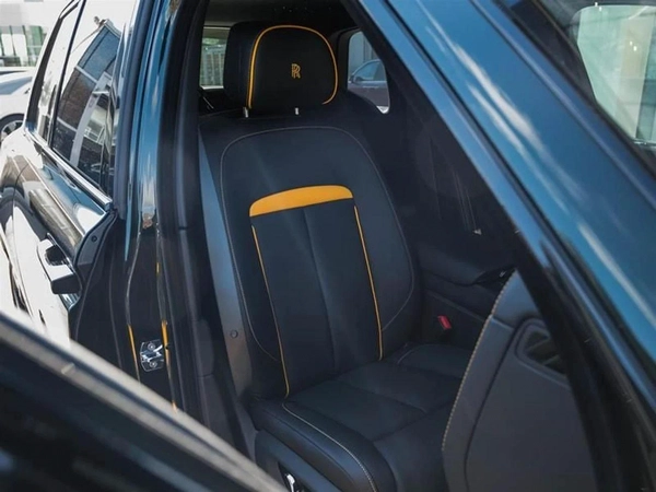 Rolls Royce Cullinan Black Badge Brand New * Export Price*