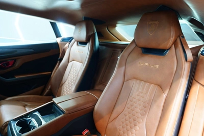 Lamborghini Urus S 60th Anniversary-5