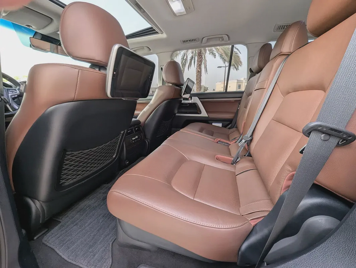 Toyota Land Cruiser VXR Grand Touring 2019 GCC V8 Full Option TOP Very Premium Condition