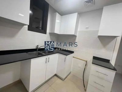 Spacious two bedroom townhouse available for rent in Nasma Residence for 90,000 AED yearly-3