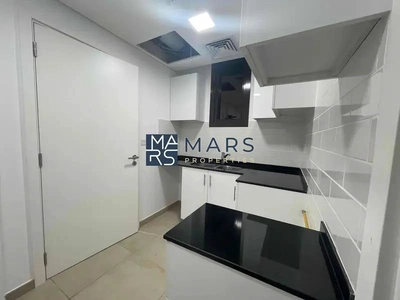 Spacious two bedroom townhouse available for rent in Nasma Residence for 90,000 AED yearly-8