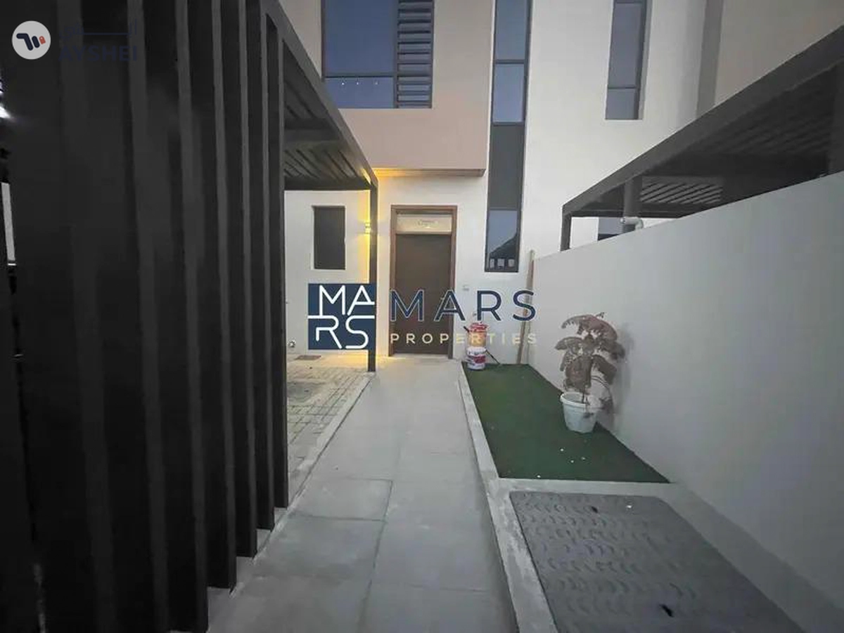 Spacious two bedroom townhouse available for rent in Nasma Residence for 90,000 AED yearly-1-1