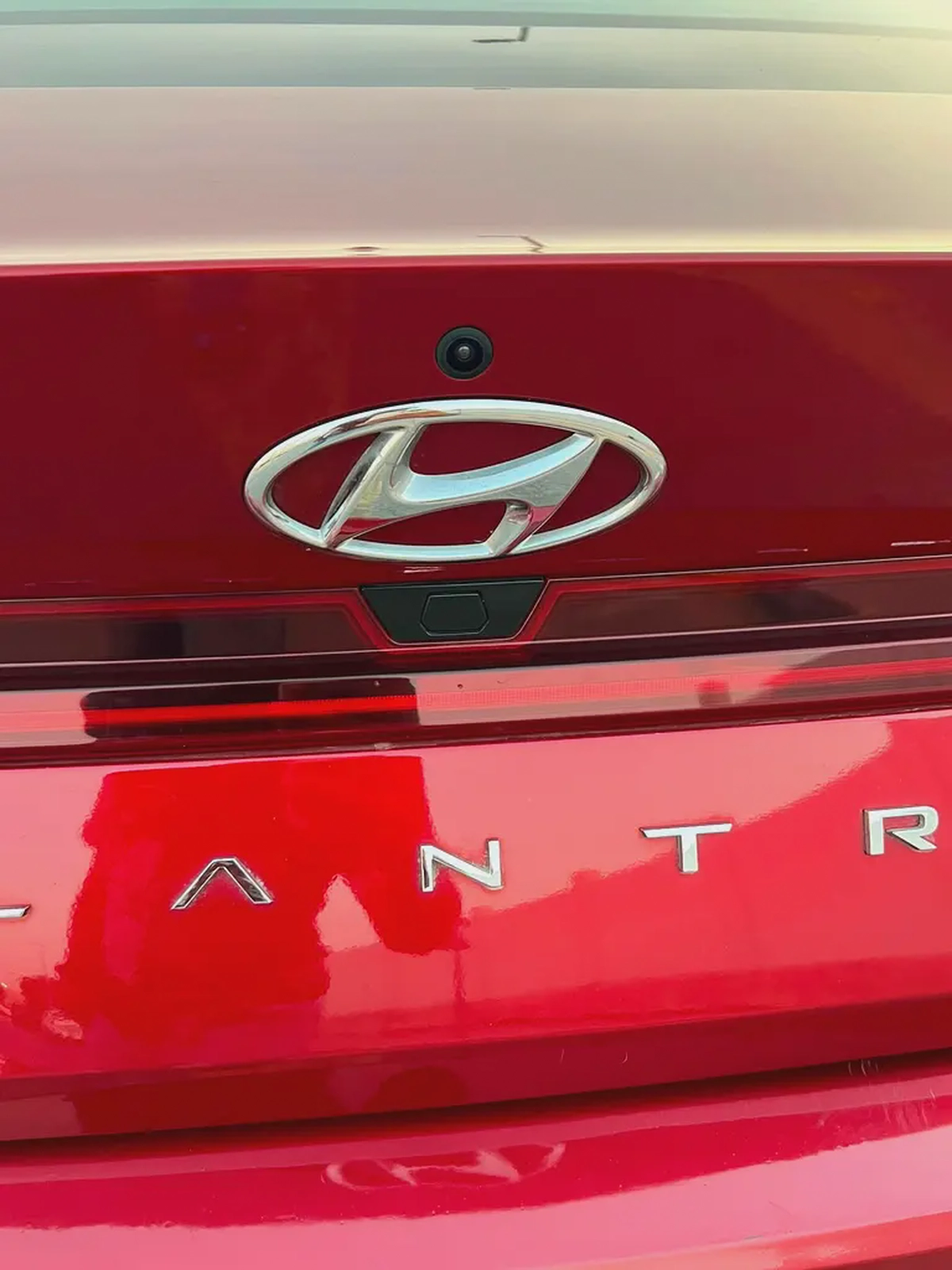 2023 Hyundai Elantra Limited | American Specs | Top Tier Trim-11-11