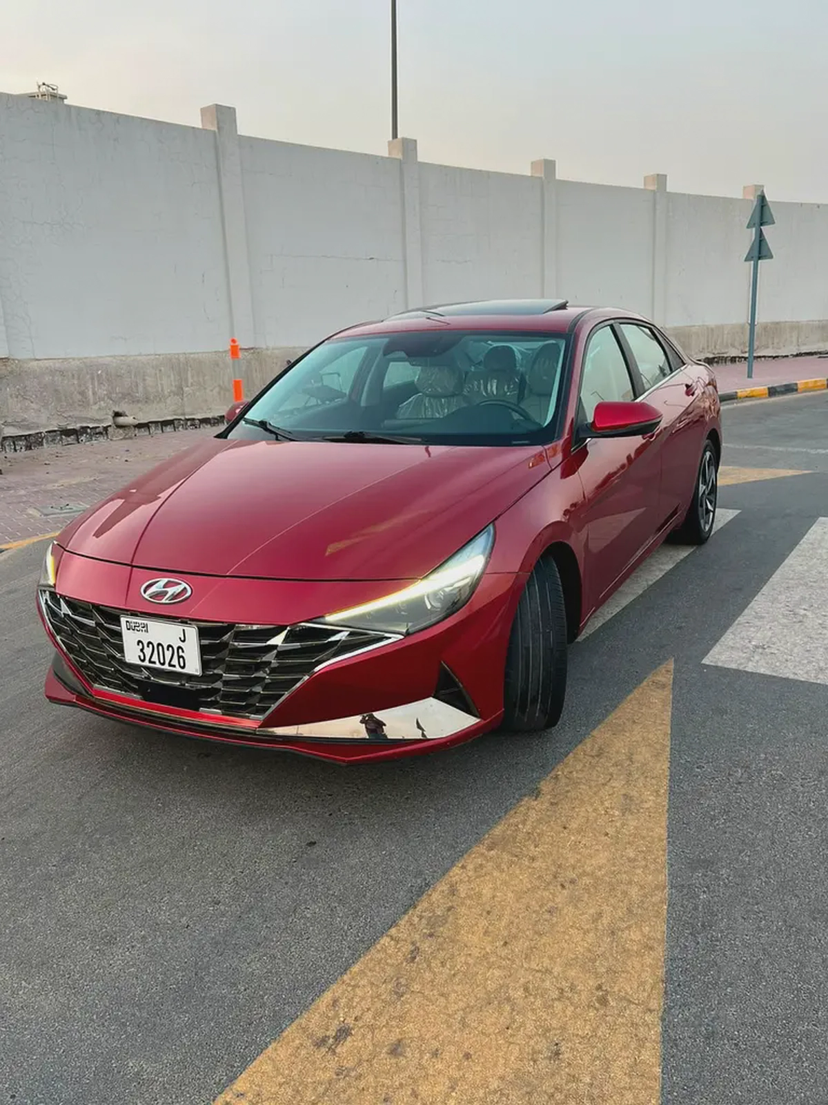 2023 Hyundai Elantra Limited | American Specs | Top Tier Trim-4-4