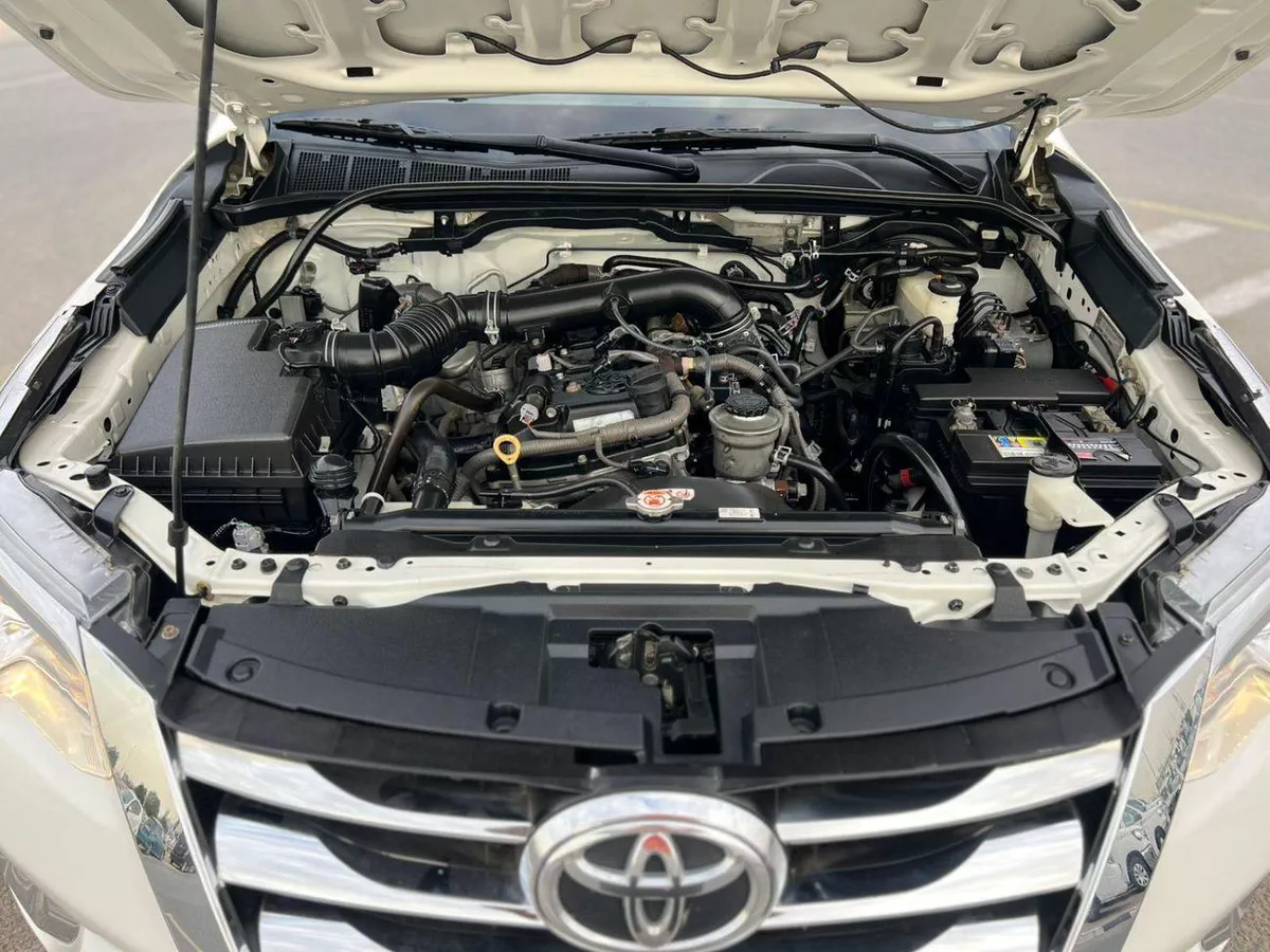 Toyota Fortuner EXR 2019 Toyota Fortuner 2.7L V4 -AWD 4x4 GCC - Rear CAM & Sensor - Cruise Control-19-0