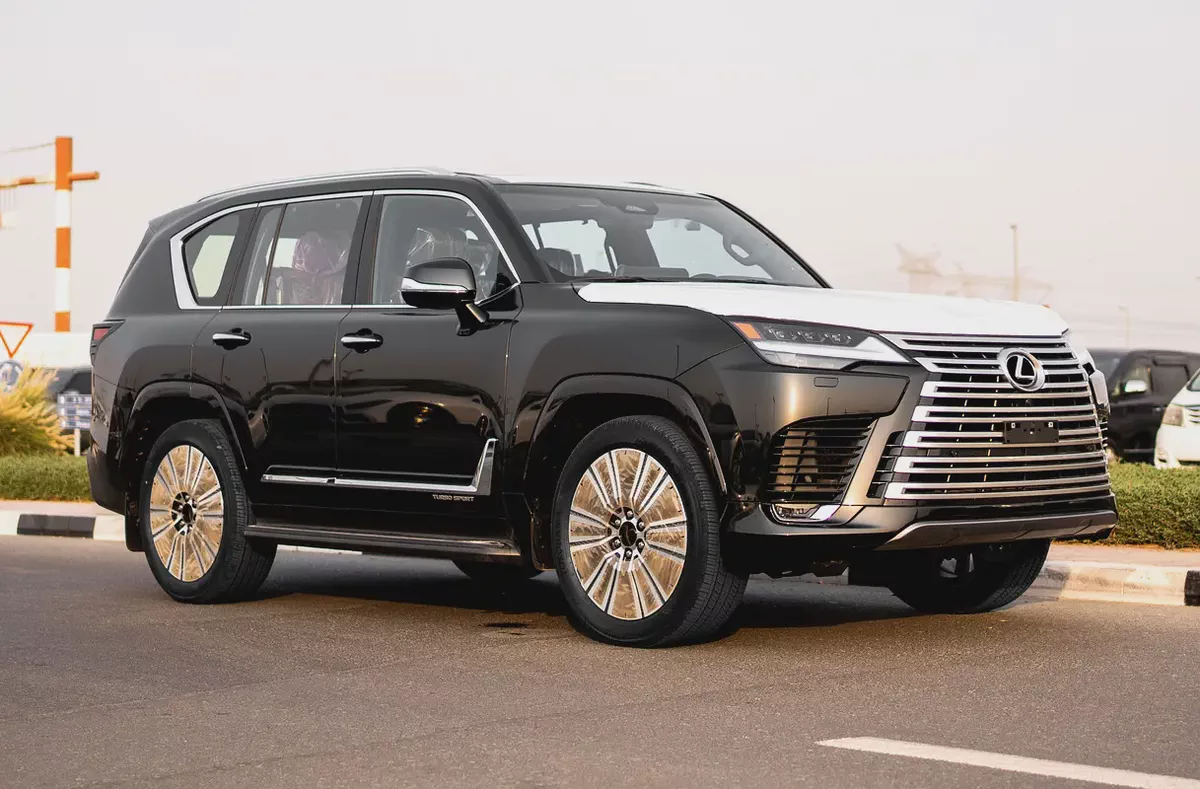 2026 Lexus LX600 Turbo sport 3.5L Twin-Turbo AT Petrol (Black-red)