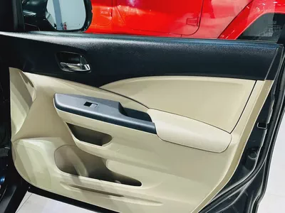 HONDA CRV LX GCC SPECS 2016 FULL ORIGINAL PAINT FIRST OWNER MINT CONDITION WITH ONE YEAR WARRANTY-7