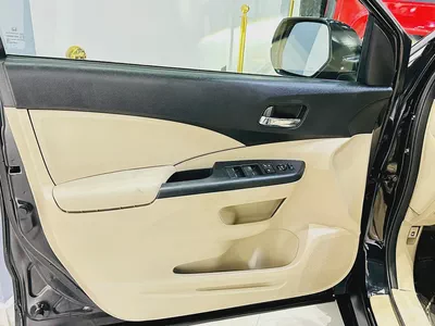 HONDA CRV LX GCC SPECS 2016 FULL ORIGINAL PAINT FIRST OWNER MINT CONDITION WITH ONE YEAR WARRANTY-8