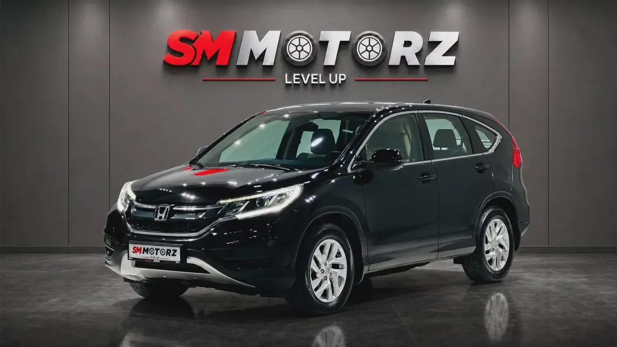 HONDA CRV LX GCC SPECS 2016 FULL ORIGINAL PAINT FIRST OWNER MINT CONDITION WITH ONE YEAR WARRANTY-2-2