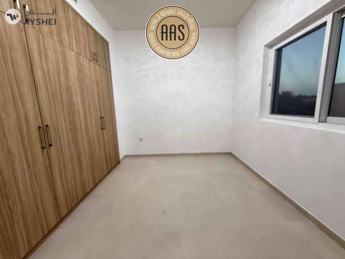 SPACIOUS AND EXCELLENT 4BED+MAID VILLA AVAILABLE IN VILLANOVA-5-5