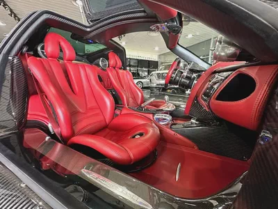 Pagani Huayra, GCC, 1 of 100 in the world, amazing specs, beautiful color combination, New tyres.-6