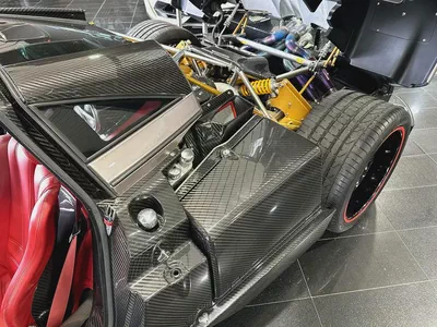 Pagani Huayra, GCC, 1 of 100 in the world, amazing specs, beautiful color combination, New tyres.-8