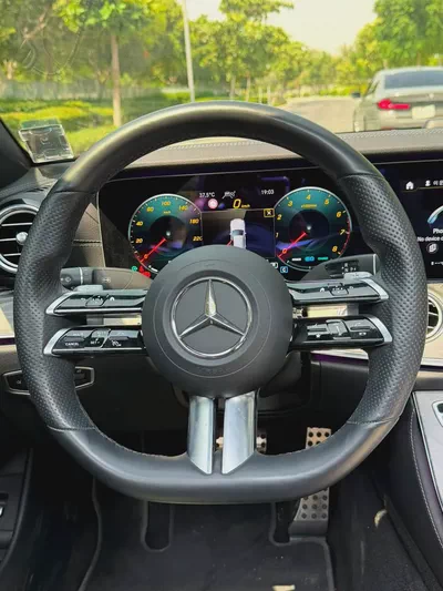 Mercedes-Benz E-Class E 350 2021 | Korean Specs | Immaculate Condition-12