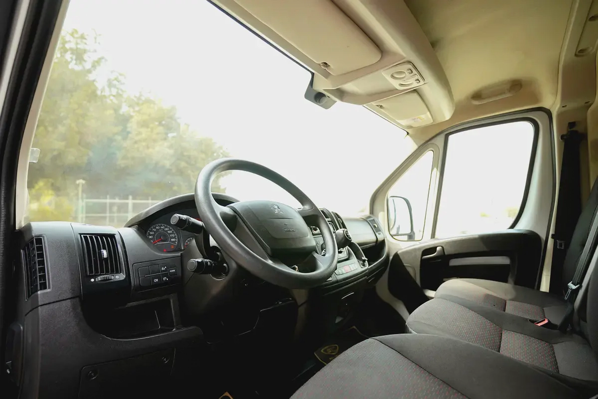 Peugeot Boxer L2H2 Delivery Van | GCC Specs | Ref#P22140-9-9