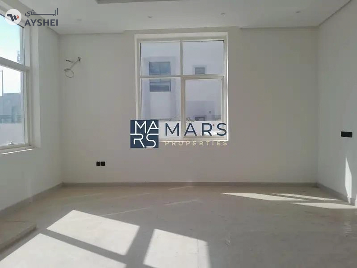 New age in hoshi 4bhk | ready | modern style