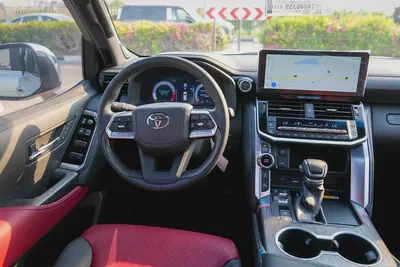 READY CAR!! TOYOTA LAND CRUISER HYBRID 3.5 VXR TWIN TURBO 2026!! GCC SPECS-6