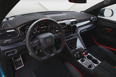 LAMBORGHINI URUS PERFOMANTE - 2024 - FULL CARBON PACK - LOW MILEAGE - FULLY LOADED-8