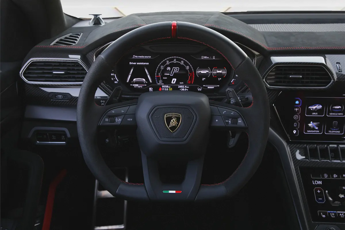 LAMBORGHINI URUS PERFOMANTE - 2024 - FULL CARBON PACK - LOW MILEAGE - FULLY LOADED-13-13