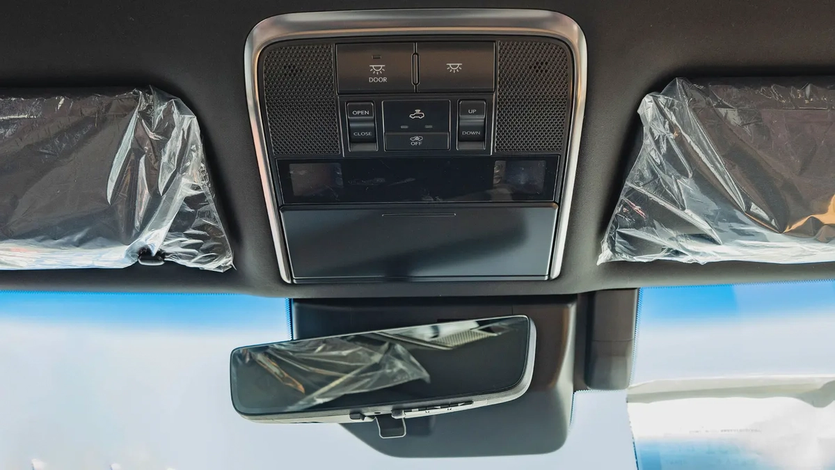2026 Lexus LX700h Signature 3.5L Twin-Turbo AT Hybrid 07 Seaters With auto parking (Black)-16-16