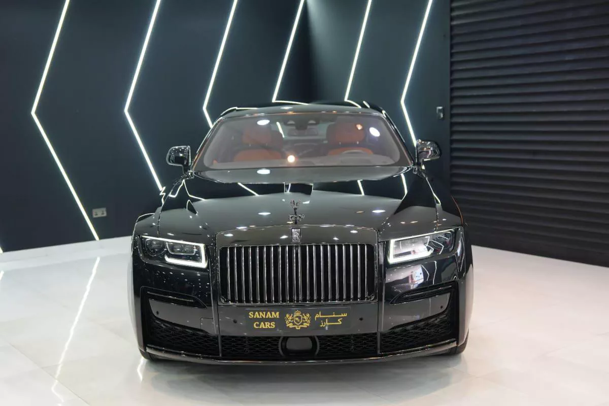 Rolls-Royce Ghost Black Badge-15-15