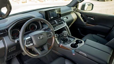 Toyota Land Cruiser VX Toyota Land cruiser VX 4.0L Petrol MY2024-10