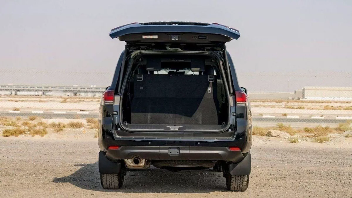 Toyota Land Cruiser VX Toyota Land cruiser VX 4.0L Petrol MY2024-6-0