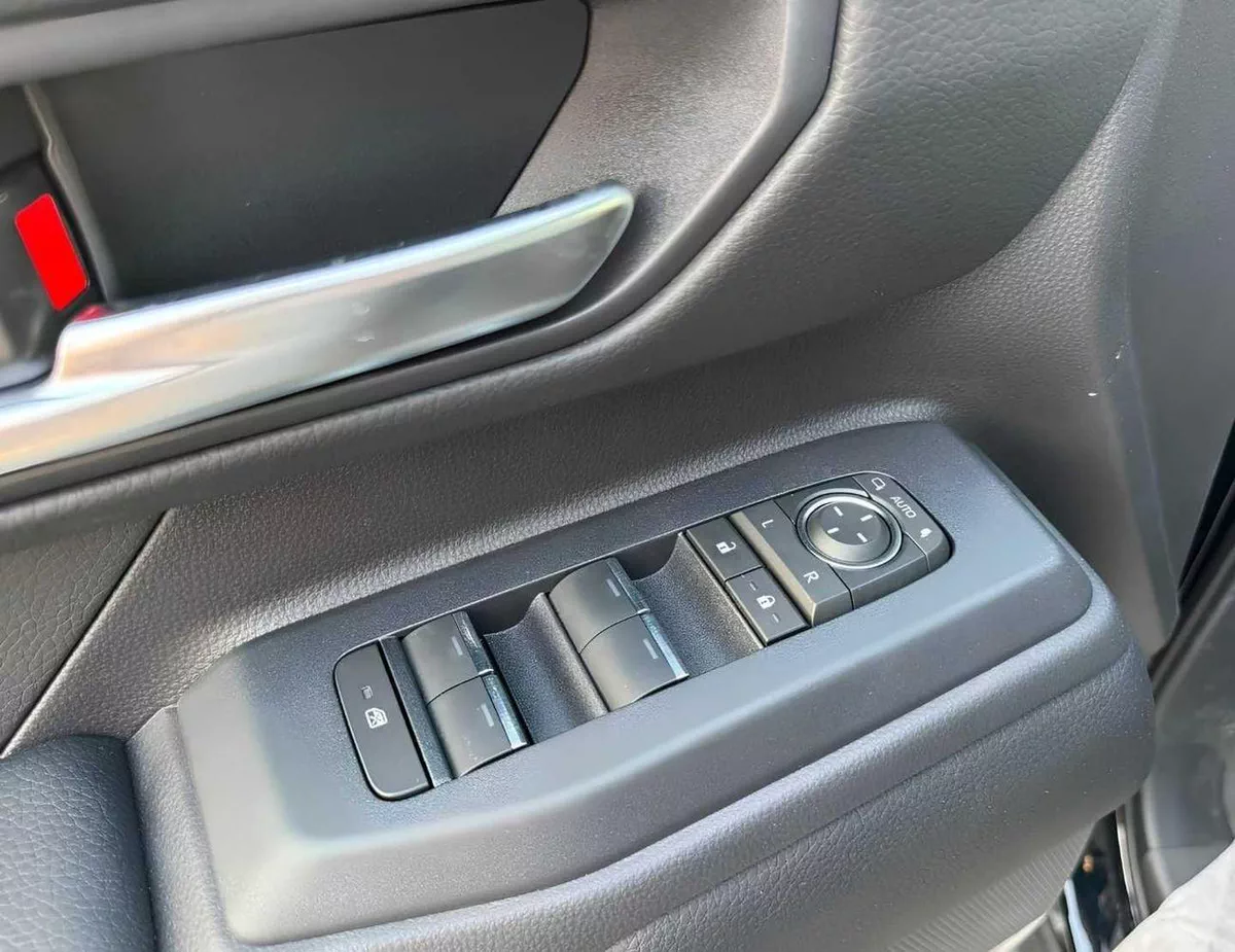 Toyota Prado ADVENTURE TURBO / HIGH OPTION / 2.4L V4 PETROL / 360* CAMERA / Only for Africa Special Price-19-0