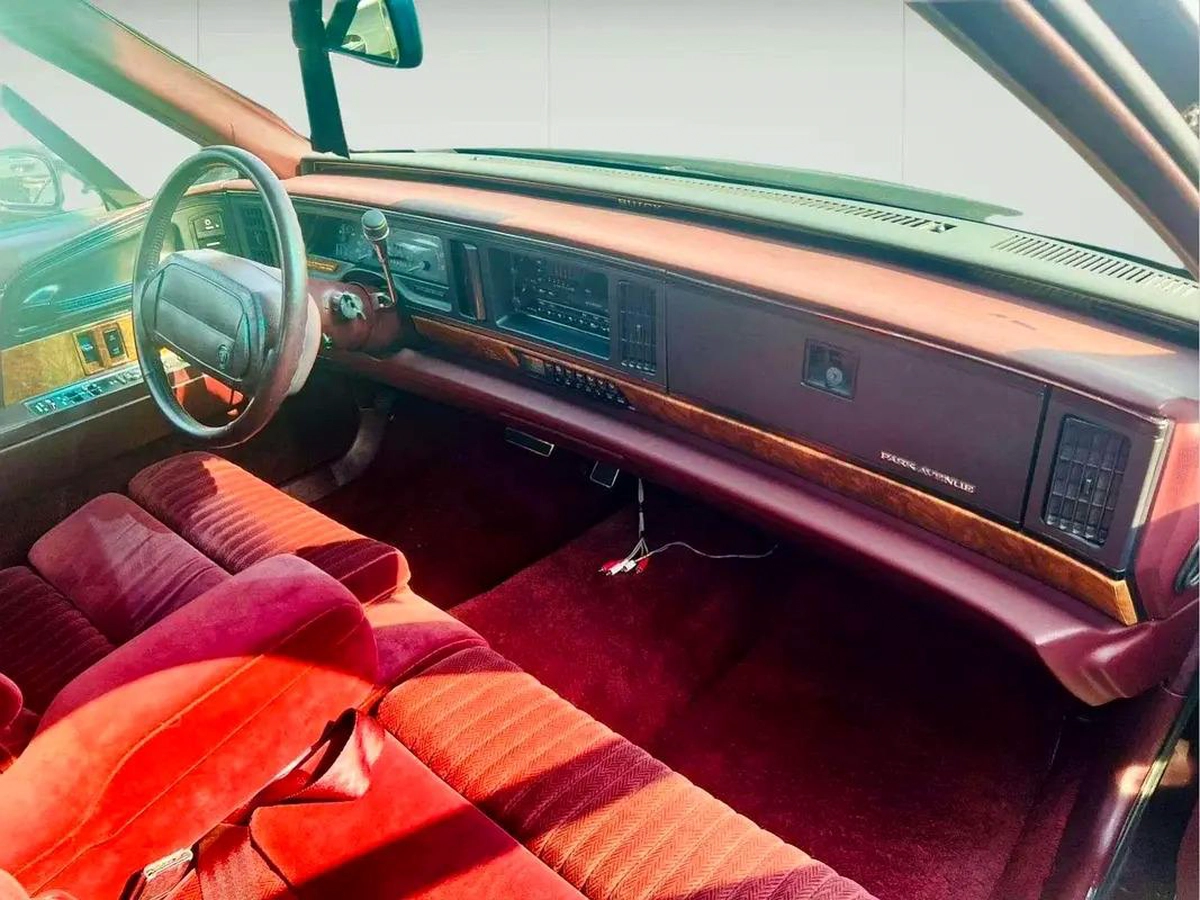 BUICK PARK AVENUE - 1993 - CLEAN CAR FRESH JAPAN IMPORT