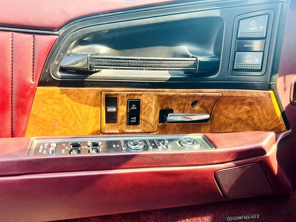 BUICK PARK AVENUE - 1993 - CLEAN CAR FRESH JAPAN IMPORT