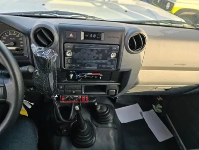 Toyota Land Cruiser 70 LC 78 HARDTOP 4.0L MT Toyota Land Cruiser LC78 Hardtop Ambulance 4.2L diesel V6 2024-5
